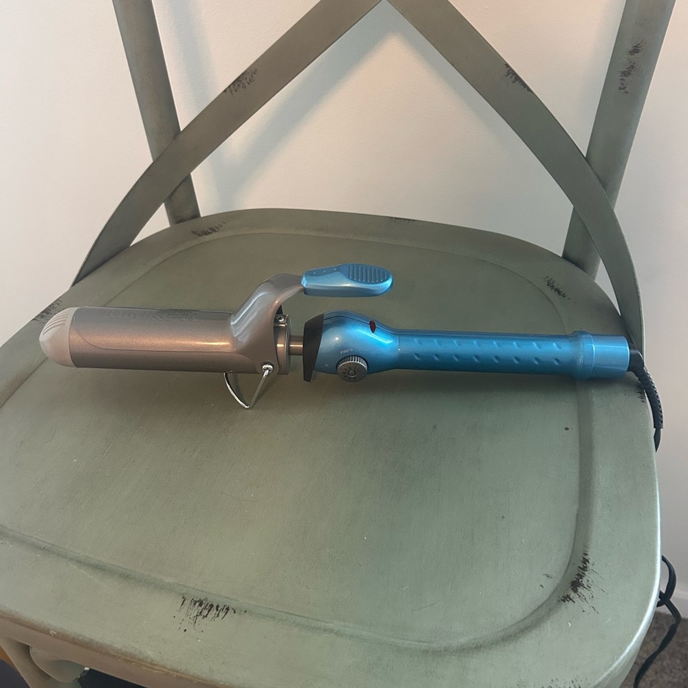 BaByliss Curling Iron